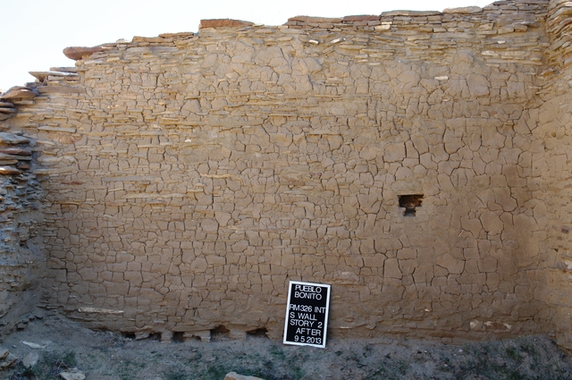 118574