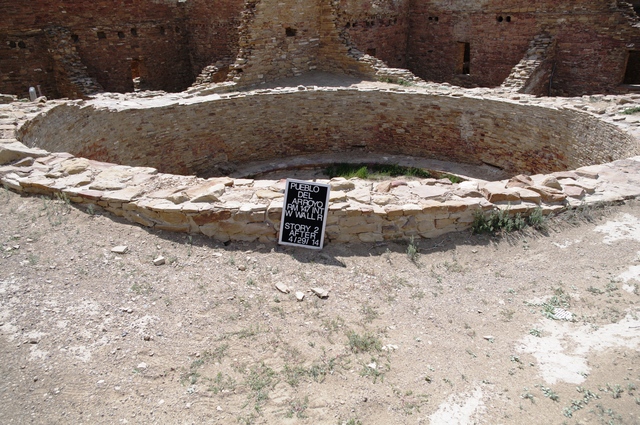 118873